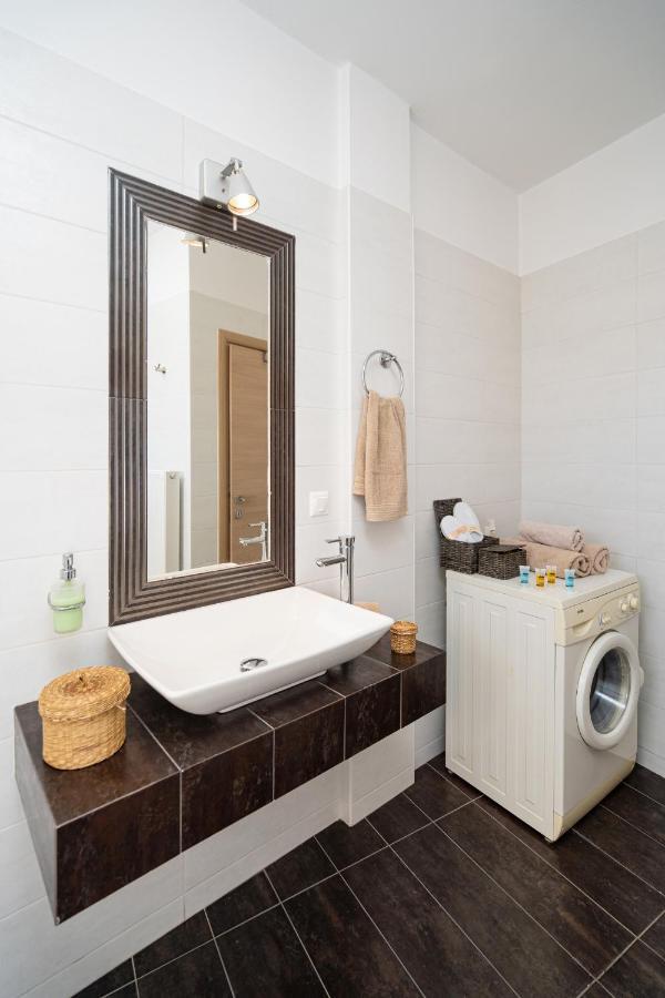 Mira Sitia Luxury Apartment Экстерьер фото
