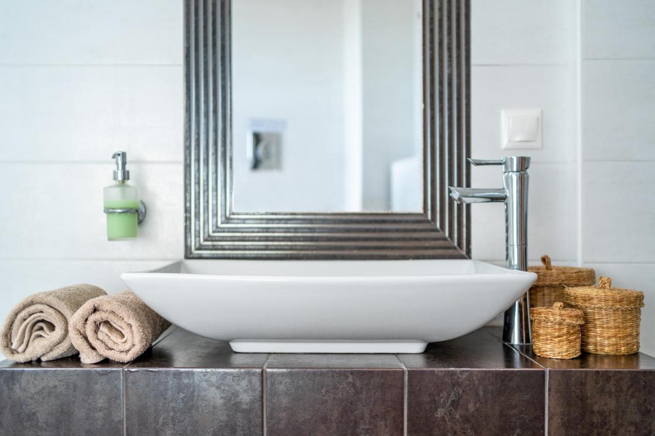 Mira Sitia Luxury Apartment Экстерьер фото